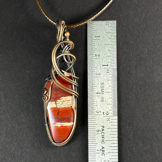Red Jasper Spiritual Meaning Benefits Endurance Strength Energy Focus Determination Passion and Creativity