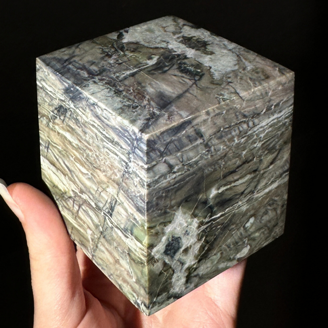 Limestone Cube Crystal Properties