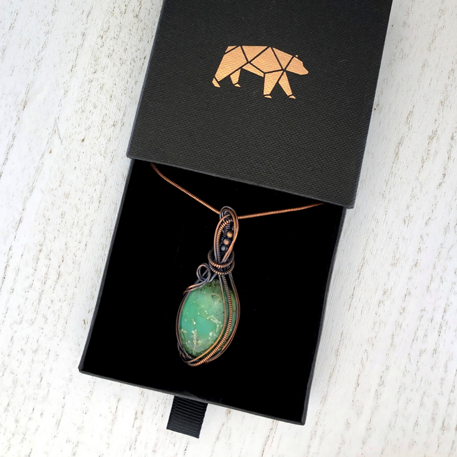 Necklace - Wire-Wrapped with Copper: Chrysoprase Oval